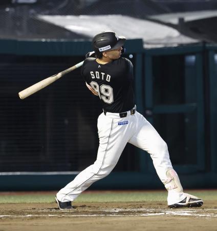 楽３-６ロ（２日）　ロッテ、集中打で逆転勝ち