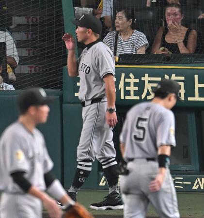 巨人・阿部監督「内野手がこれじゃ困っちゃう」