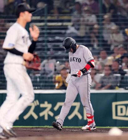 　８回、併殺打に倒れた増田陸