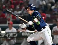 　６回、代打増田が左中間に３ランを放つ