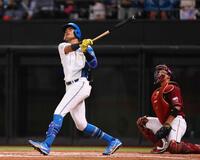 　７回、ソロを放つ水谷瞬