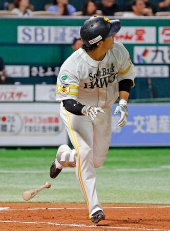 ソフトバンクが２連勝でカード勝ち越し　下位打線で西武・隅田攻略　８番野村が決勝２ラン、小久保監督「当たれば飛びますね」