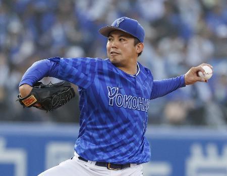 　ヤクルト戦に先発したＤｅＮＡ・東＝神宮