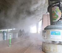 　ベルーナドームのメインコンコースに設置されたミスト噴射設備（撮影・持木克友）