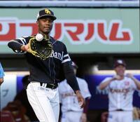 　２回、入江に先制打を許したモイネロ