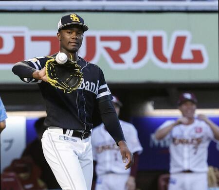 鉄壁モイネロが誤算　ソフトバンク３位転落　２カ月ぶり２失点以上「思い通りの投球ができなかった」