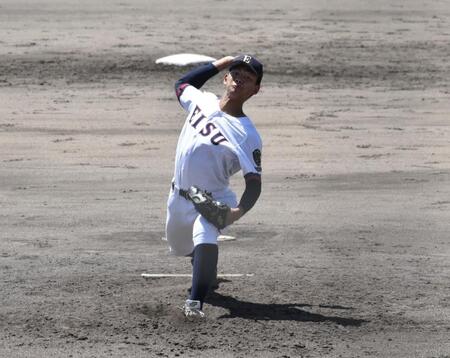 　６安打９奪三振で完封勝利を挙げた英数学館・藤本勇太