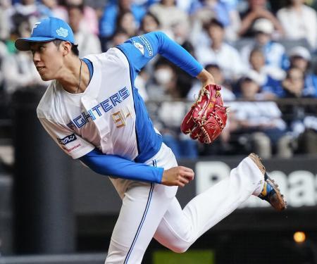　オリックス戦に先発し、５回無失点で今季初勝利を挙げた日本ハム・福島＝エスコンフィールド