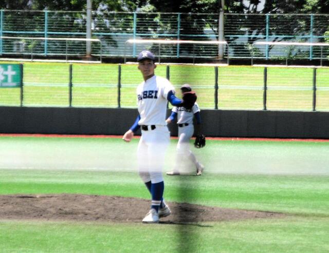 高校野球 履正社がノーヒットノーランリレーで快勝発進 エース江藤温存