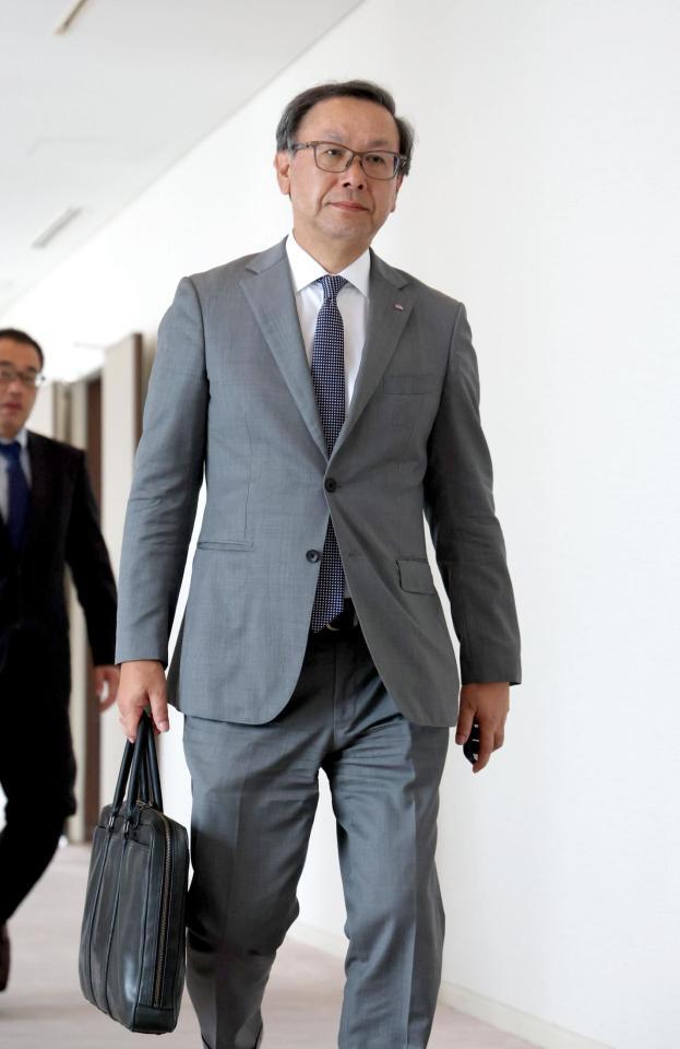 　議長を務めた日本ハム・井川伸久オーナー（撮影・金田祐二）