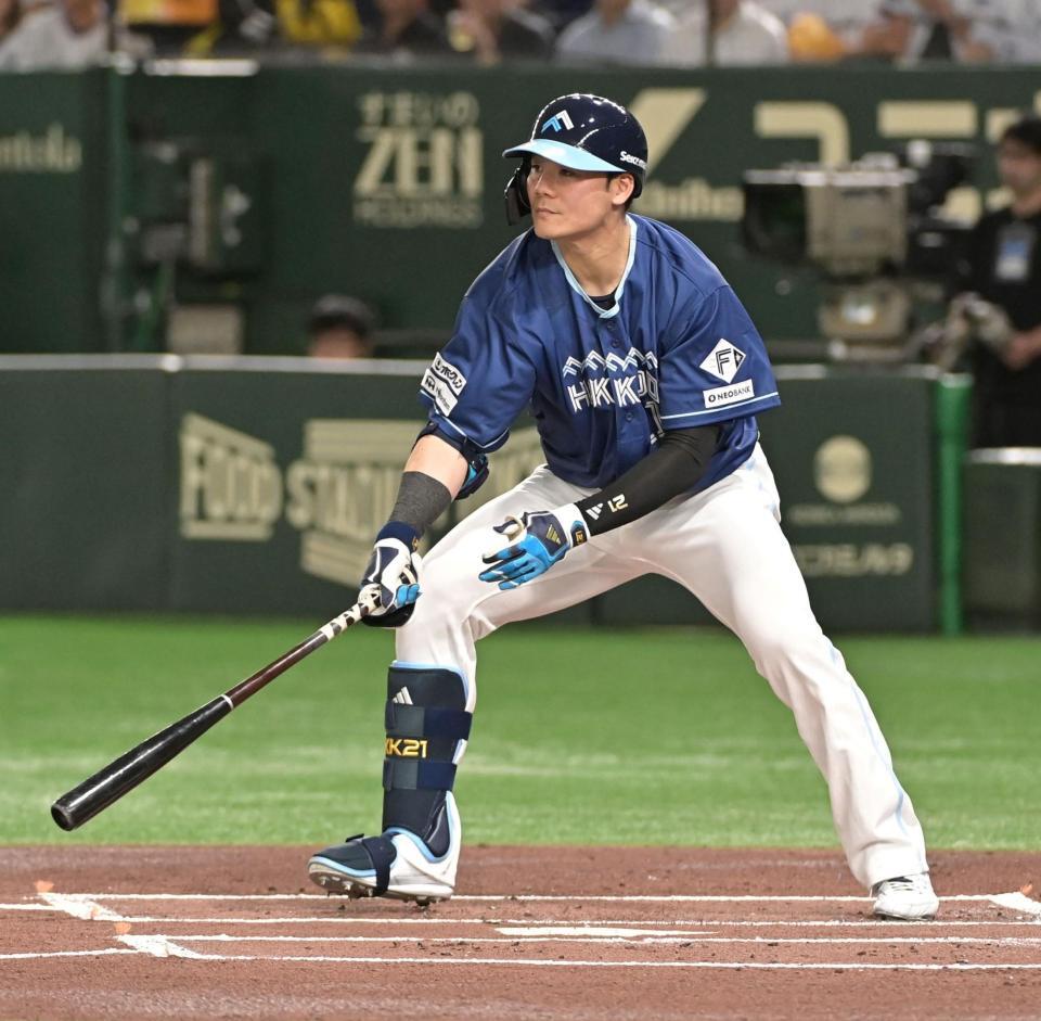 　１回、遊飛に打ち取られる清宮幸（撮影・持木克友）