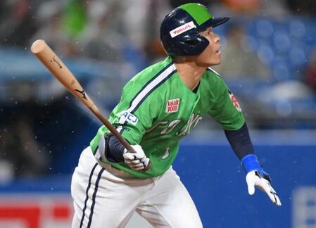 　ヤクルト・茂木