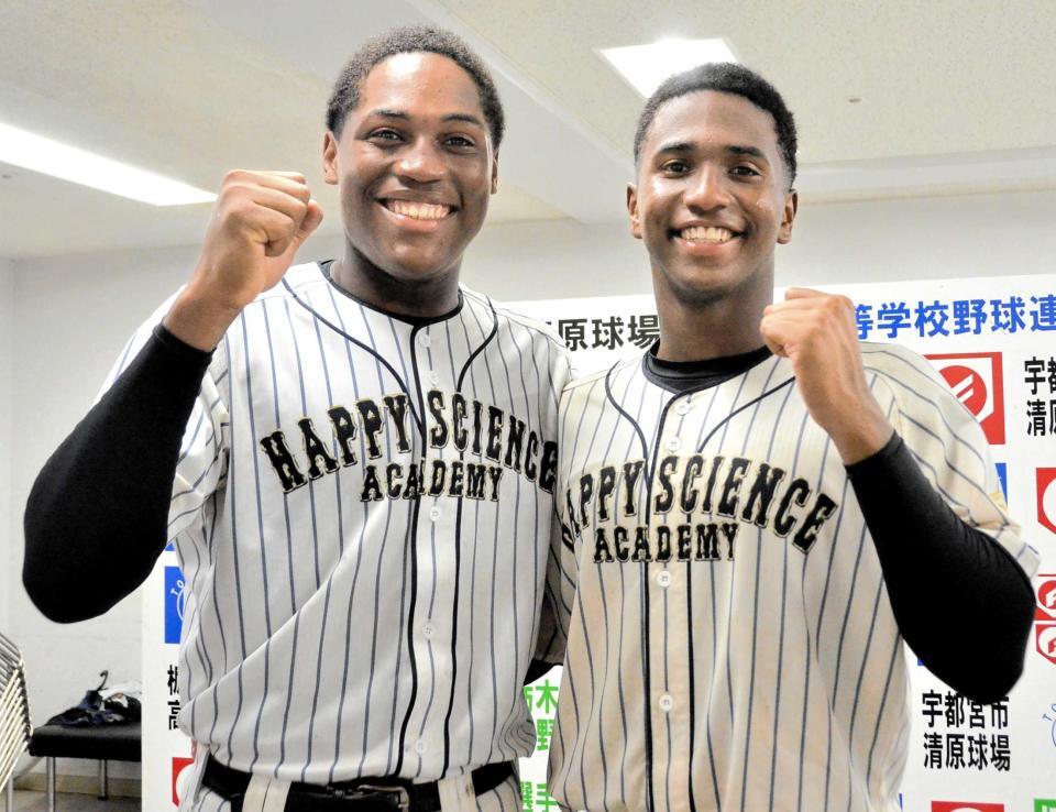 　２人で６打点を記録したエミール（左）とユニオール