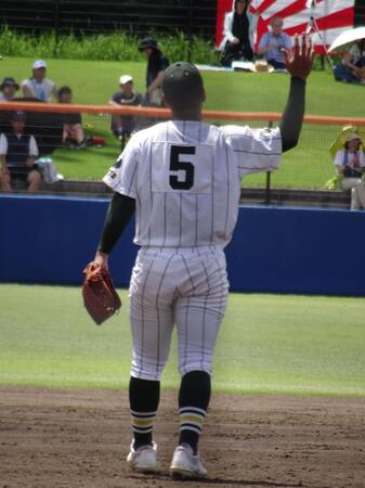 　チームを鼓舞する主将でドラフト候補の昌平・桜井ユウヤ