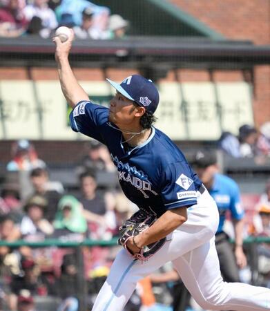 　楽天戦に先発し、７回２失点で１０勝一番乗りを果たした伊藤