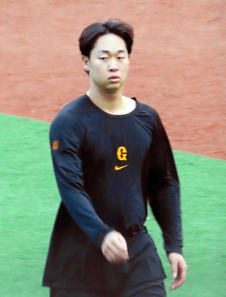 　阪神戦登板へ向け調整する山崎