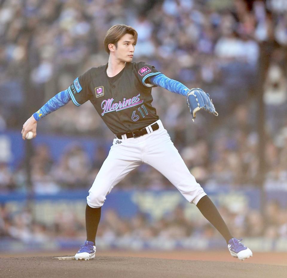 　始球式を務めたＳｉｘＴＯＮＥＳ・ジェシー（撮影・開出牧）