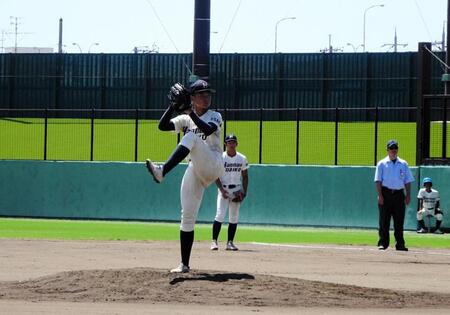 　阪南大高の先発・入来雄祐