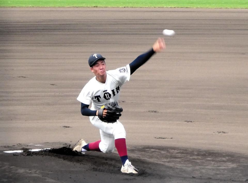 　先発の大阪桐蔭・佐井川湧牙
