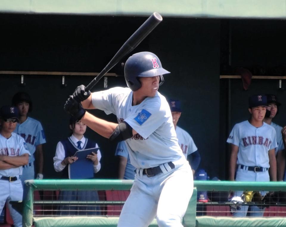 　近大付・小久保成逢のバッティング