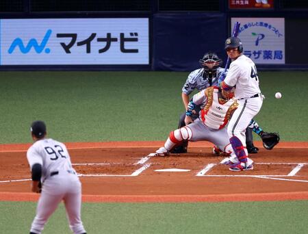 宮城大弥がスローカーブ連発で翻弄　２２球中７球　最遅８１キロ