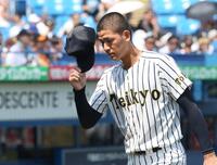 　３回、途中で降板する帝京・黒木大地（撮影・石井剣太郎）