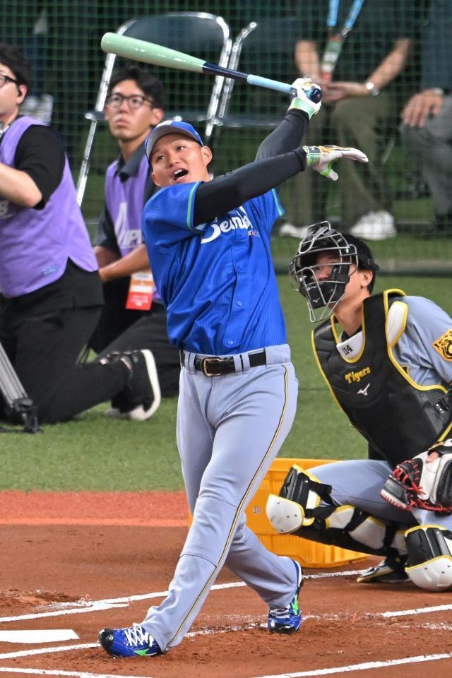 　ホームランダービーに参加した森下（撮影・飯室逸平）