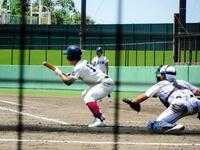 　サヨナラスクイズを決めた大阪桐蔭・黒川虎雅