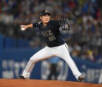 　４回に登板し力投する九里（撮影・堀内翔）