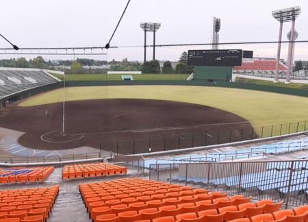山村学園が準決勝敗退 プロ注目の二刀流 気温36度の中で11回169球熱投も 指揮官も涙「試合展開的に代えられない」