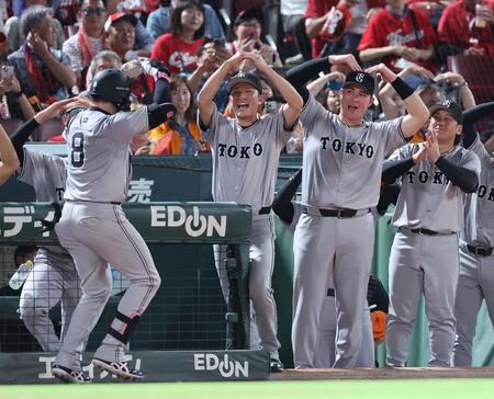 巨人が逆転勝ちで２位浮上　“鬼門”のマツダで快勝　七回にリチャードが決勝打　代打・坂本も貴重な適時打