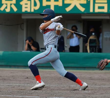 昨夏王者の京都国際が劇的サヨナラ勝ち!夏の甲子園連覇へ京都大会を勝ち抜く 八回2点差を追いつく→九回に決勝点