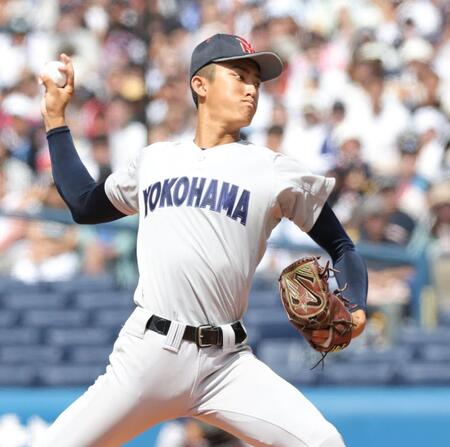 　決勝戦に先発する横浜・織田翔希（撮影・西岡正）
