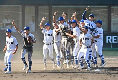 「監督采配すげぇ」初甲子園の豊橋中央　激闘タイブレークで見せたトリックプレーに衝撃「初めて見た」