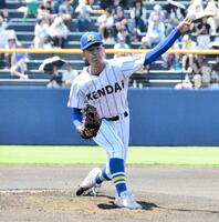 　２番手で好投した健大高崎・佐藤龍