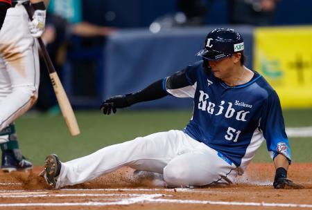 オ２-３西（２９日）　西武、連敗を５で止める