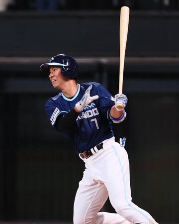 日本ハム・松本剛　１カ月半ぶり１軍で２安打１打点　ファンからの「おかえり」に「何としても応えたいなという気持ちでした」