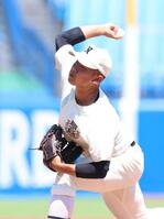 　先発の日大三・近藤優樹（撮影・金田祐二）