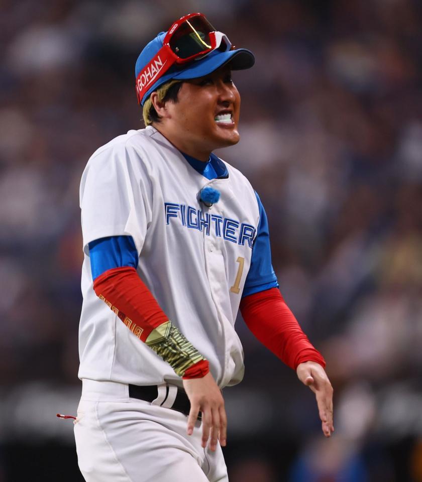 　きつねダンスを踊るきつね・淡路幸誠＝２９日