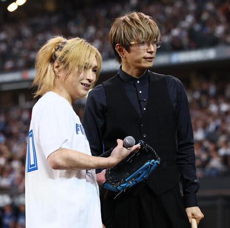 Fピッチ投げられずのGACKT「不完全燃焼」鬼龍院翔の投球を酷評「去年の僕が30点ならあいつは12点」首位日本ハムを格付け高評価「一流になれる選手いっぱいいる」