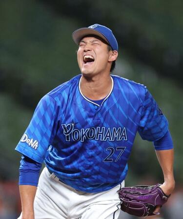 　３回、思うような投球ができず、声を上げる藤浪（撮影・西岡正）