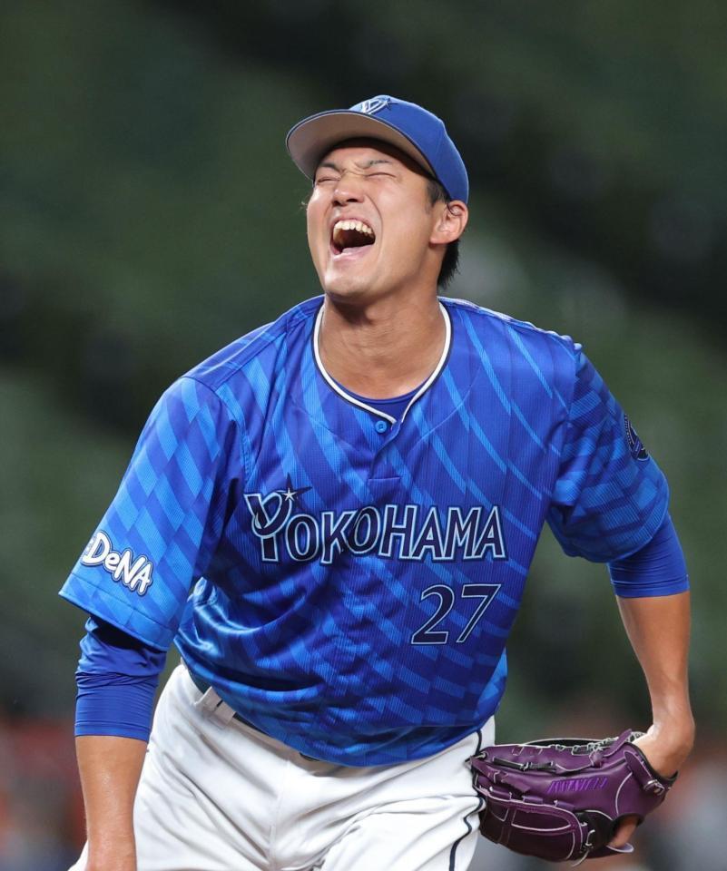 　３回、思うような投球ができず、声を上げる藤浪（撮影・西岡正）