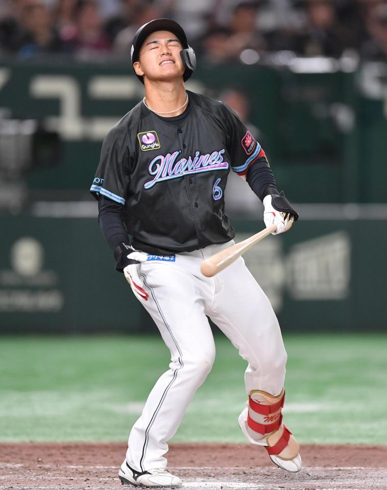 　７回、空振り三振に倒れた西川（撮影・開出牧）