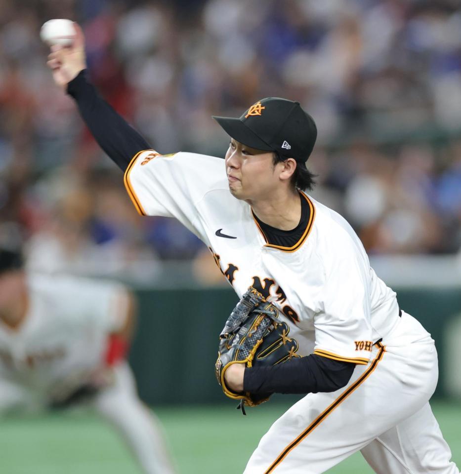 　ＤｅＮＡ打線を相手に力投する山崎（撮影・西岡正）