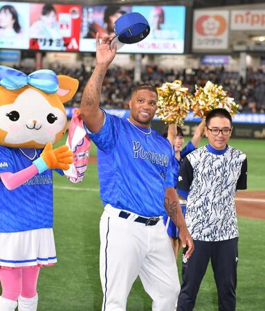 ビシエド　記念球は「マイアミの自宅に飾りたい」