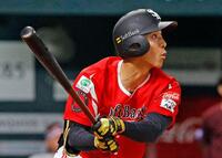 　１回、柳町が中越えに先制ソロを放つ