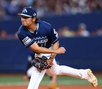 　先発し力投する伊藤（撮影・山口登）