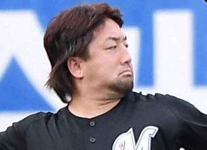 ロッテ　沢村拓一が巨人・小林誠司と２ショット　２０１４年にリーグ３連覇に貢献したバッテリー