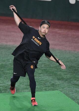 　７日の先発登板に向け調整する田中将（撮影・佐藤厚）