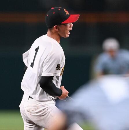 　小松大谷相手に完投勝利した創成館・森下翔太（撮影・西田忠信）